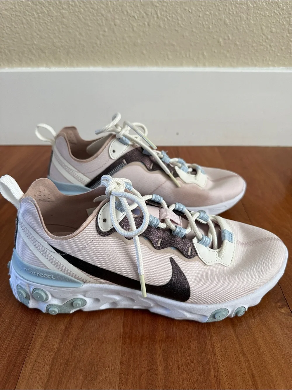 Women's NIKE React 55 SE Sneakers Size US 7.5